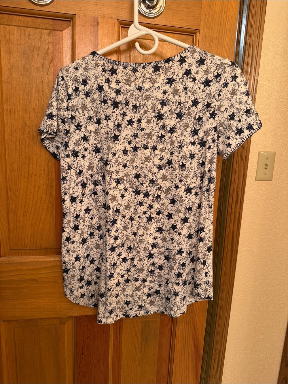 8/15$. Ruff Hewn Navy & White Star-Print Short Sleeve Tee - Picture 2 of 4